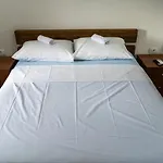 Летний дом Kamena Kuca Vegar