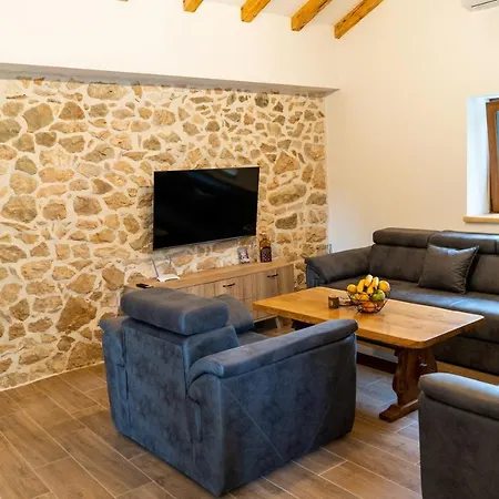 Country house Kamena Kuca Vegar