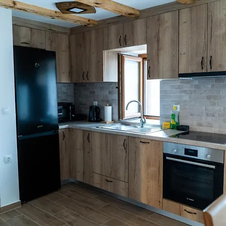 Kamena Kuca Vegar Ljubuški