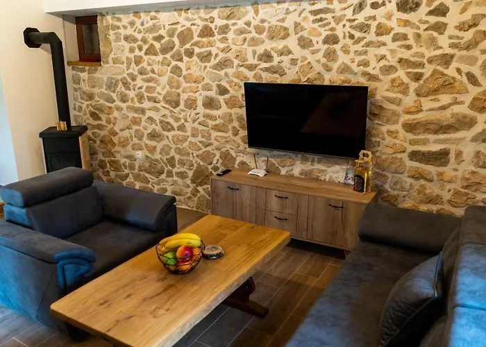 Kamena Kuca Vegar 乡村民宿 Ljubuški