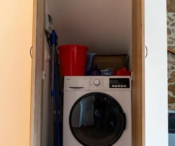 Kamena Kuca Vegar Ljubuški