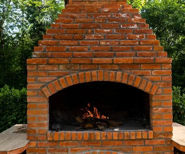 Kamena Kuca Vegar * Ljubuški